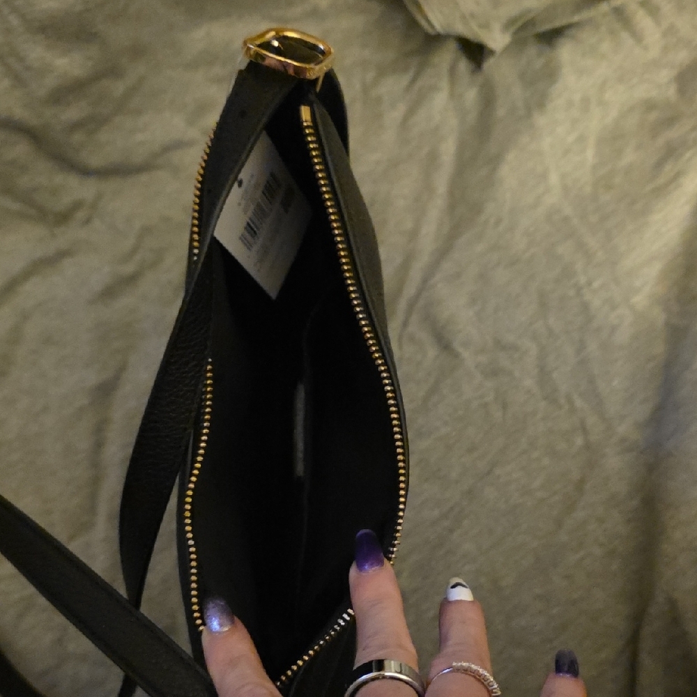 Kate Spade Elegant Black Crossbody Bag - Picture 3 of 5